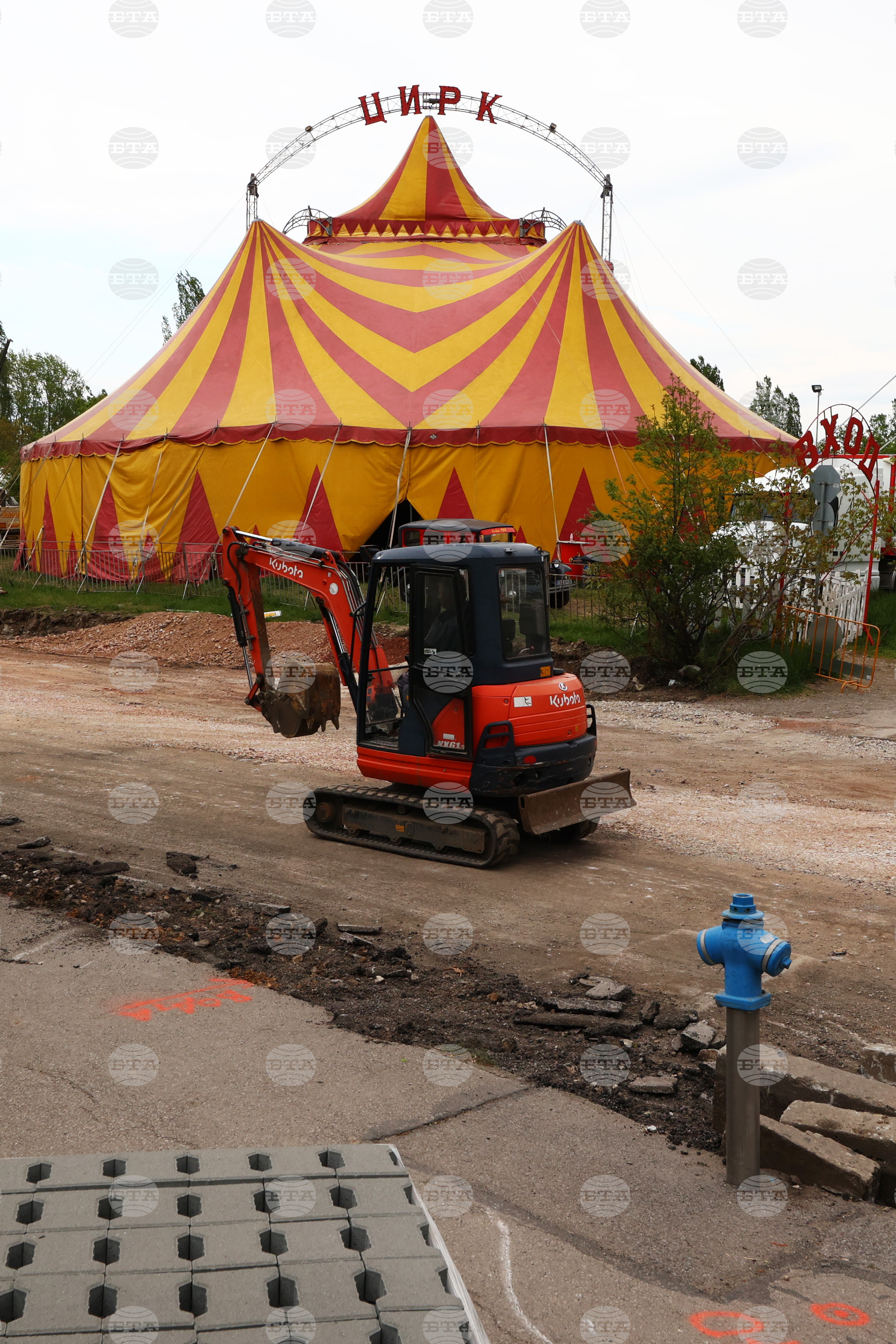 Улица "Николай Коперник" - ремонт