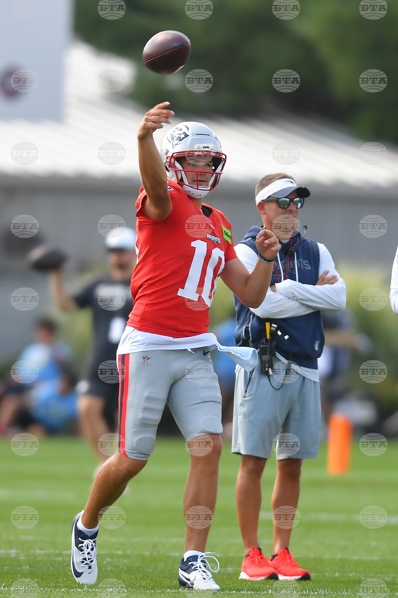 Eagles Patriots Camp Football