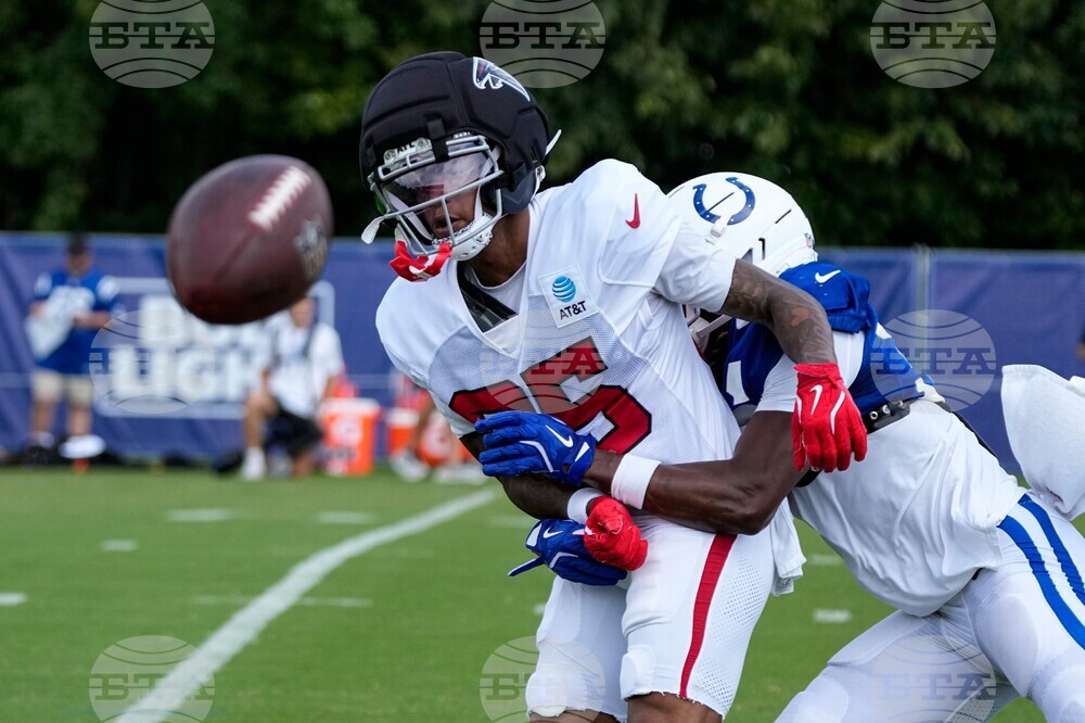Falcons Colts Camp Football