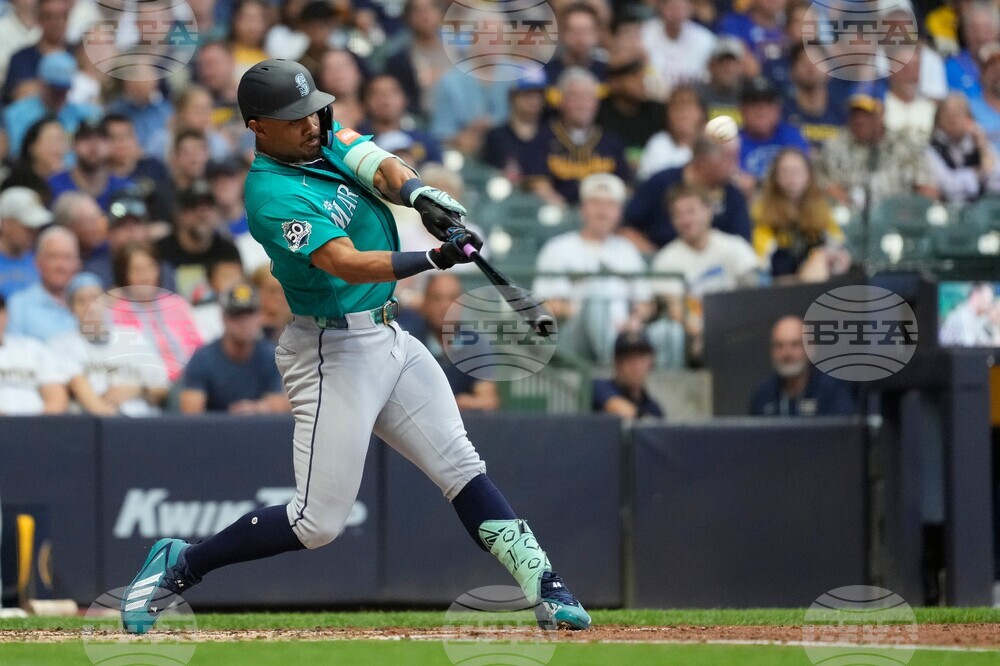Mariners Brewers Baseball