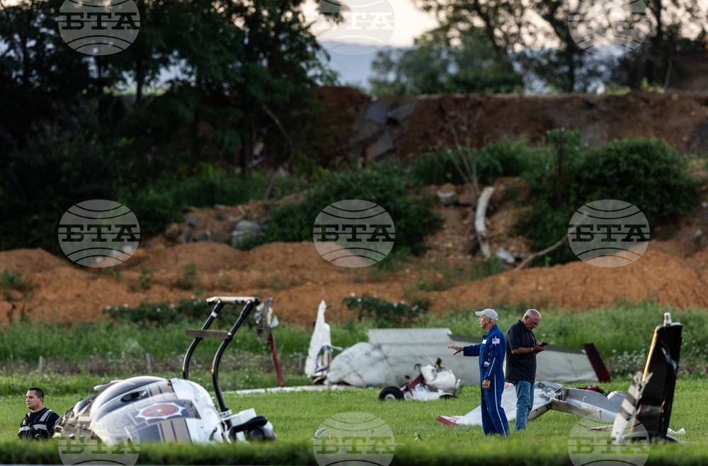 APTOPIX Helicopter Plane Crash Pennsylvania