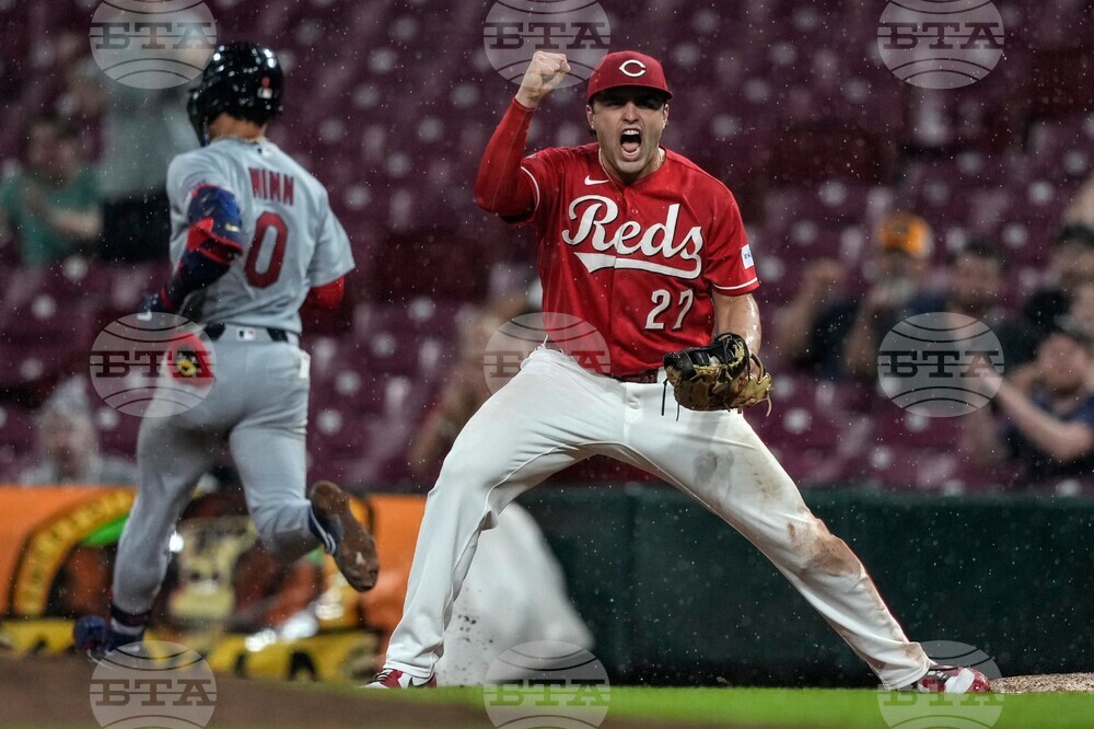APTOPIX Cardinals Reds Baseball