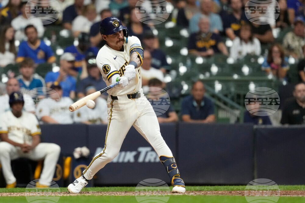 Mariners Brewers Baseball