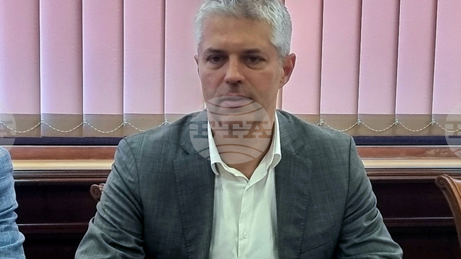 Община Варна иска да тегли заем от близо 15 милиона евро за мащабни ремонти на улици
