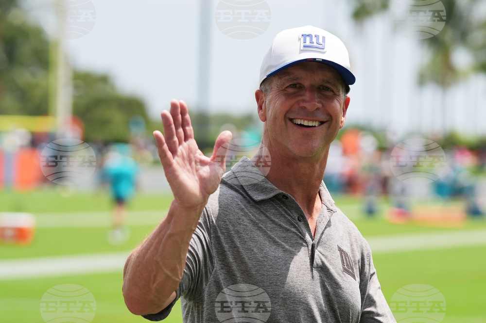 Giants Dolphins Camp Football