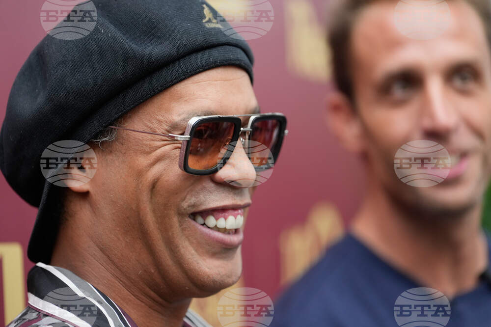 Italy Ronaldinho Soccer