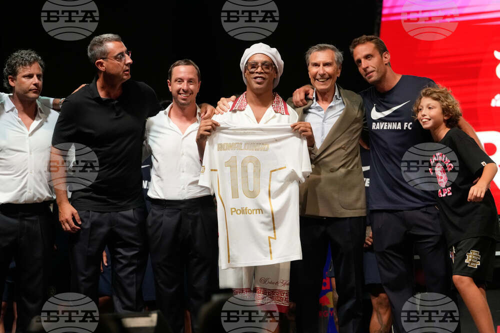 Italy Ronaldinho Soccer