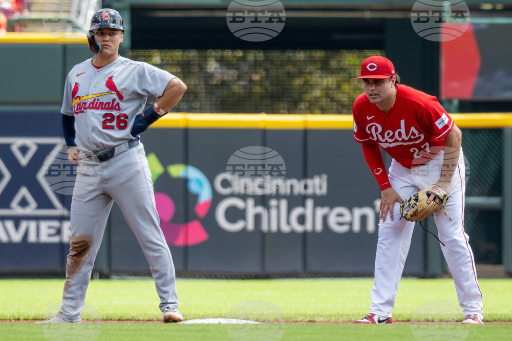 Cardinals Reds Baseball
