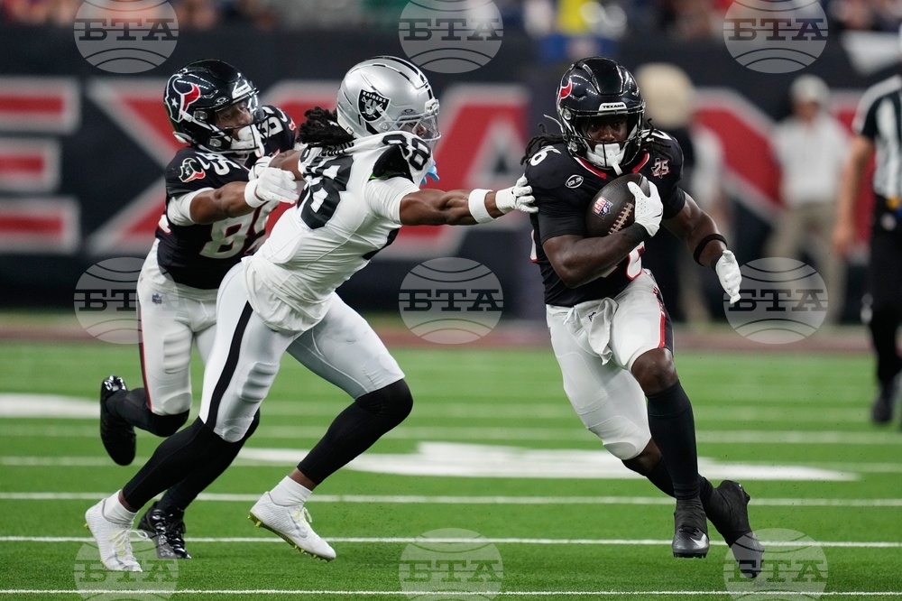 Raiders Texans Football