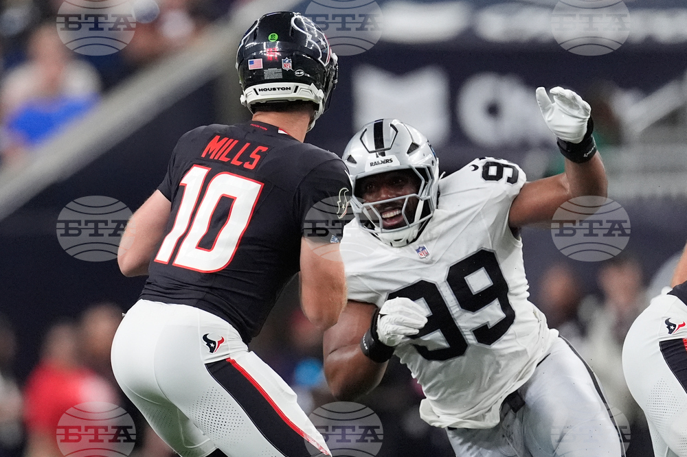 Raiders Texans Football