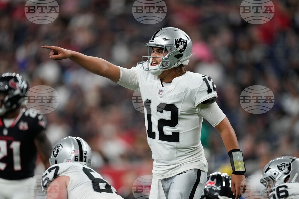 Raiders Texans Football