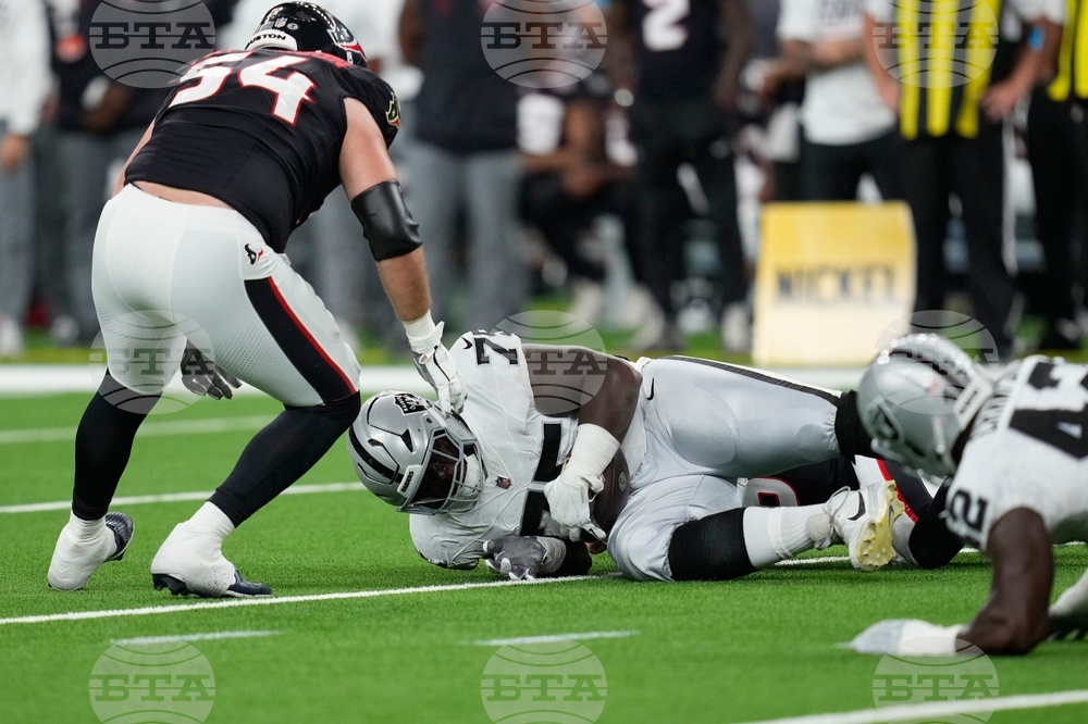Raiders Texans Football