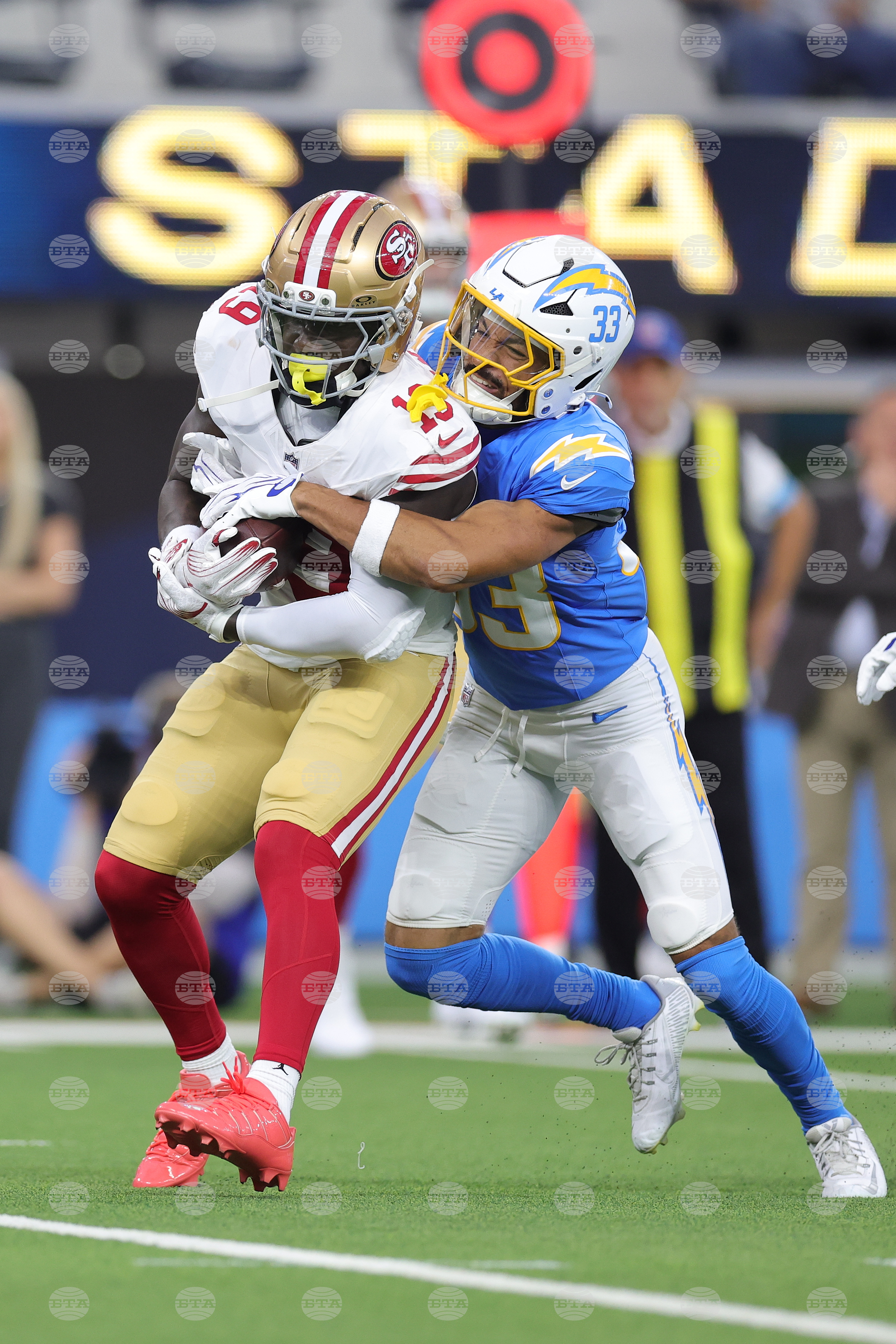 49ers Chargers Football