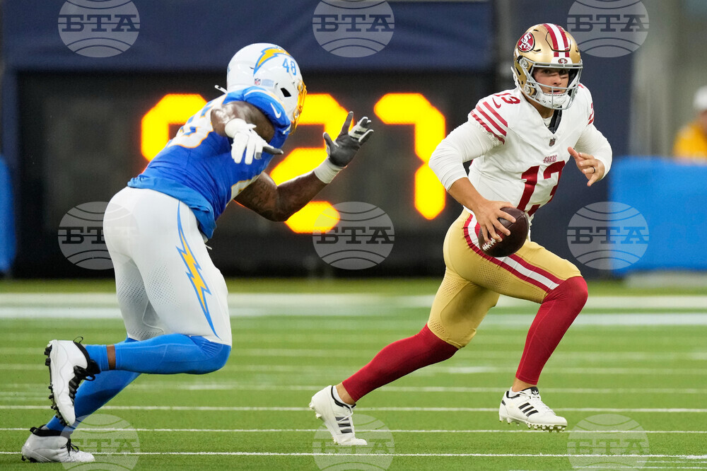 49ers Chargers Football