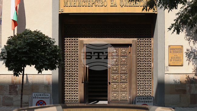 Budget Deficit Narrows to EUR 2.2 Bln at End-July