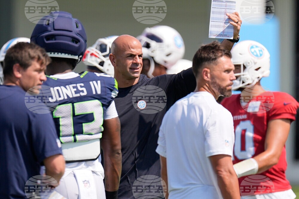 Seahawks Titans Camp Football