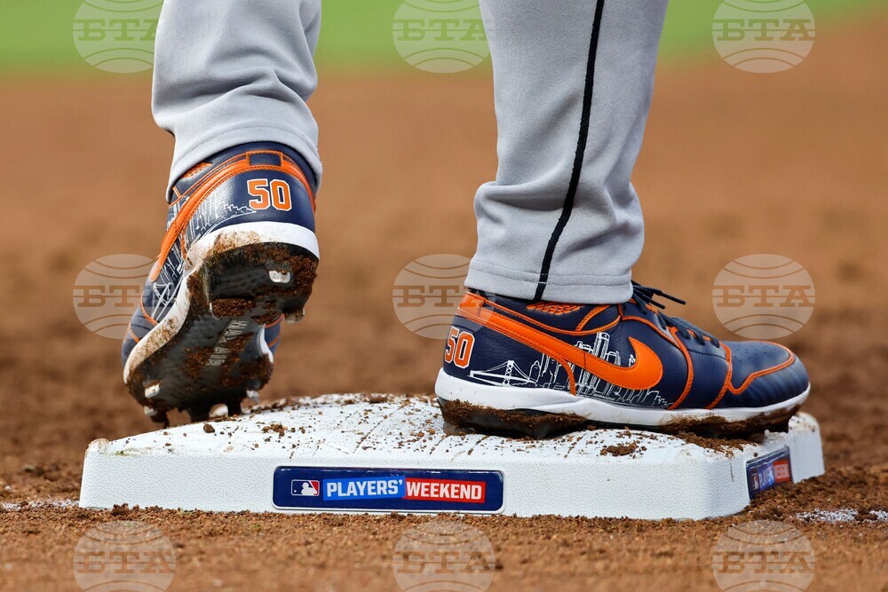 Tigers Royals Baseball