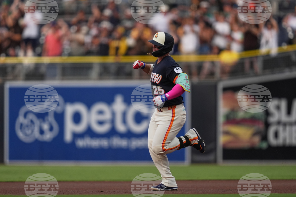 Twins Padres Baseball
