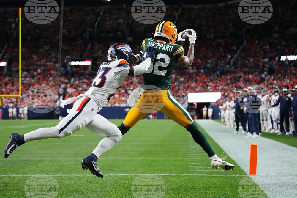 Packers Broncos Football