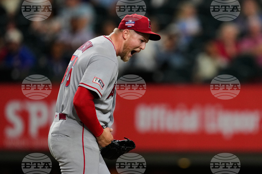 Angels Rangers Baseball
