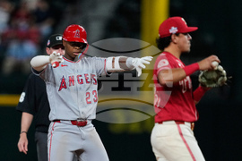 Angels Rangers Baseball