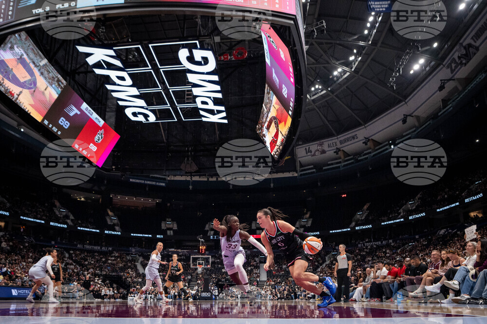 WNBA Fire Tempo Basketball