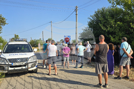 Село Въртоп - път - лошо състояние - протест