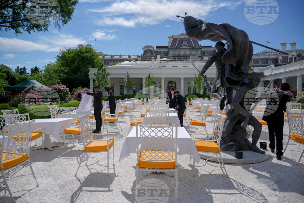 Trump Rose Garden Statues