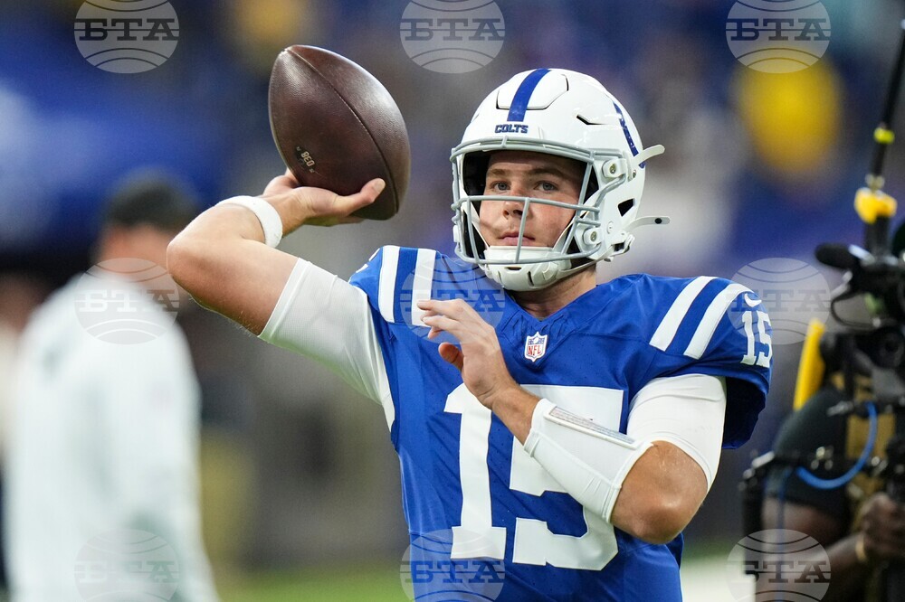 Falcons Colts Football