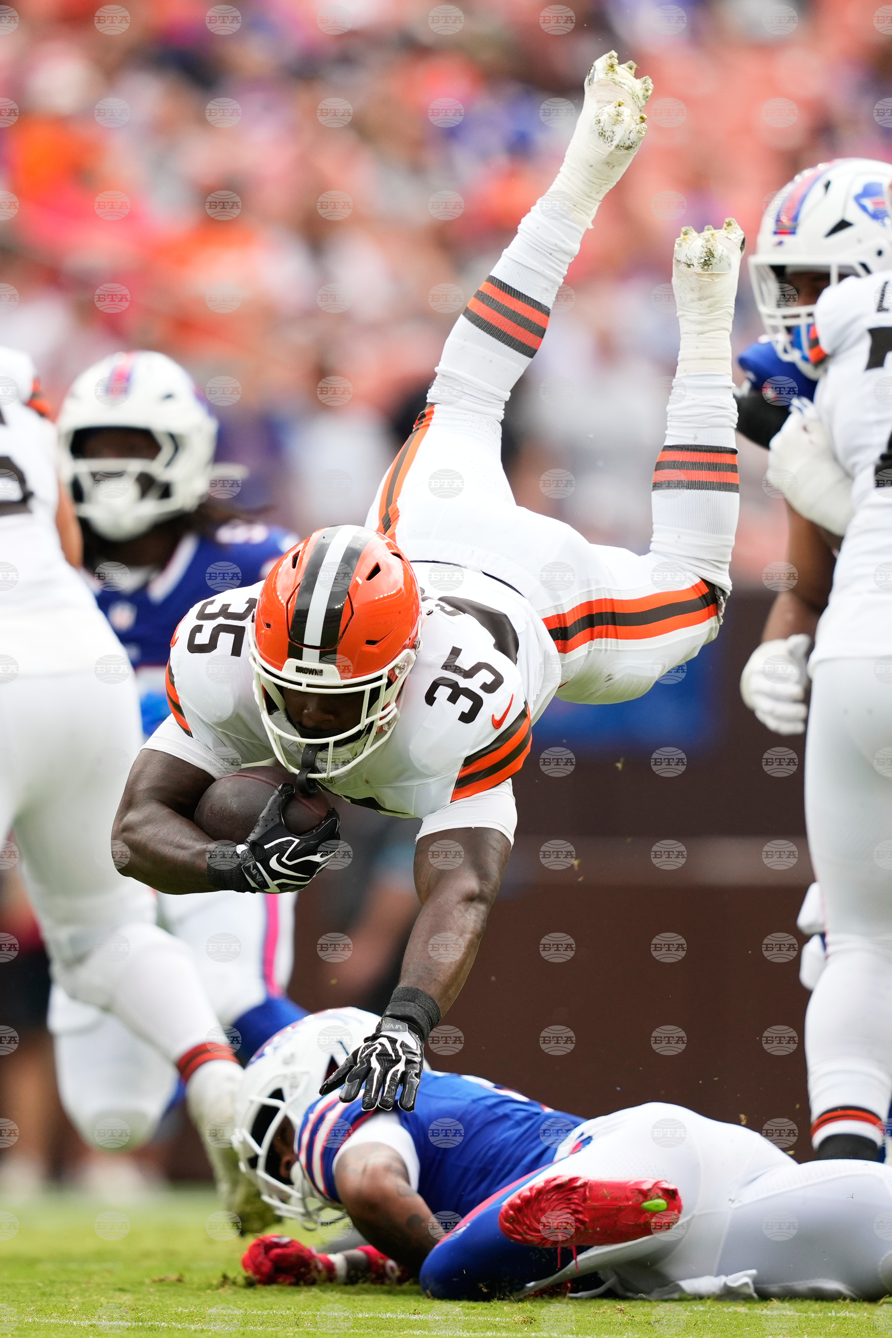Bills Browns Football