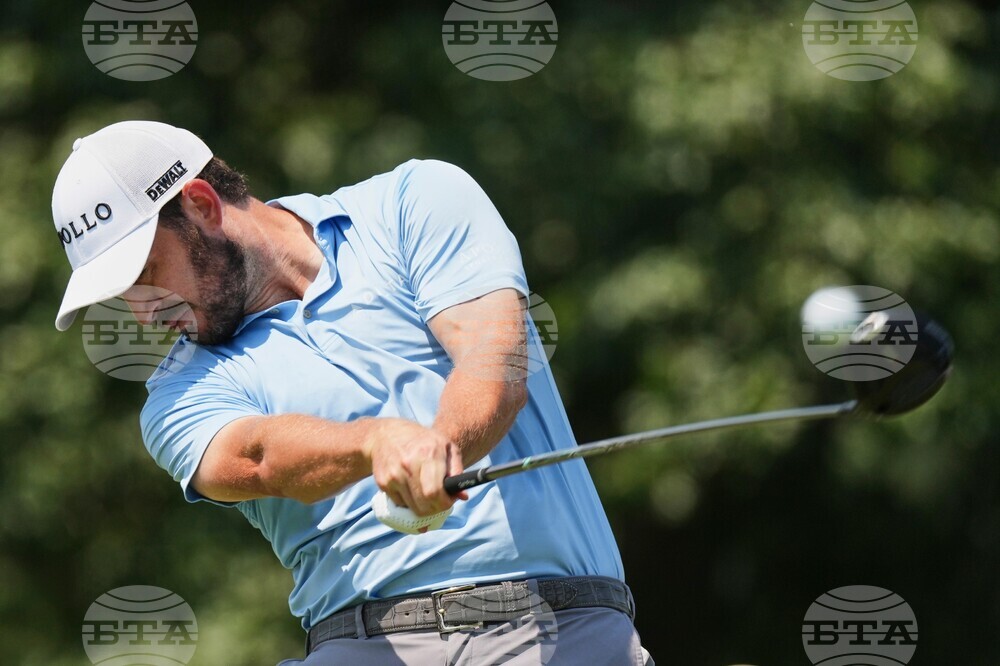 APTOPIX BMW Championship Golf