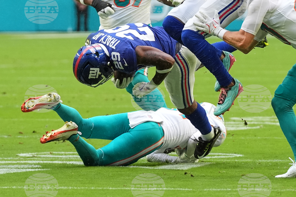 Giants Dolphins Football