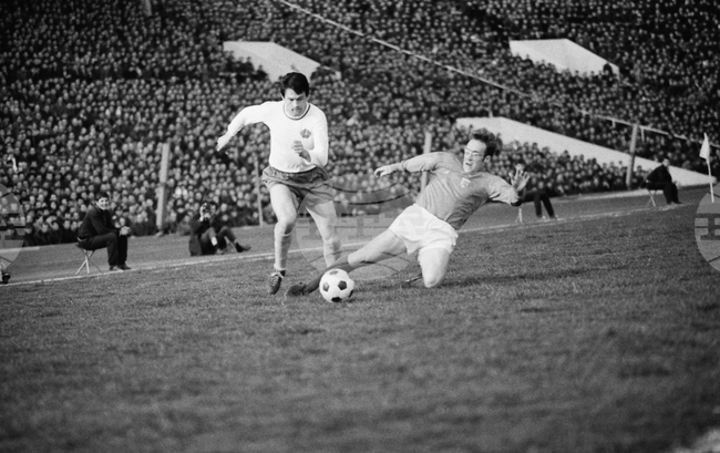 Георги Аспарухов попадна в класацията на най-добрите 100 нападатели в историята на футбола на "Спорт Байбъл"