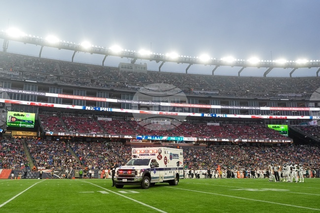 APTOPIX Eagles Patriots Football