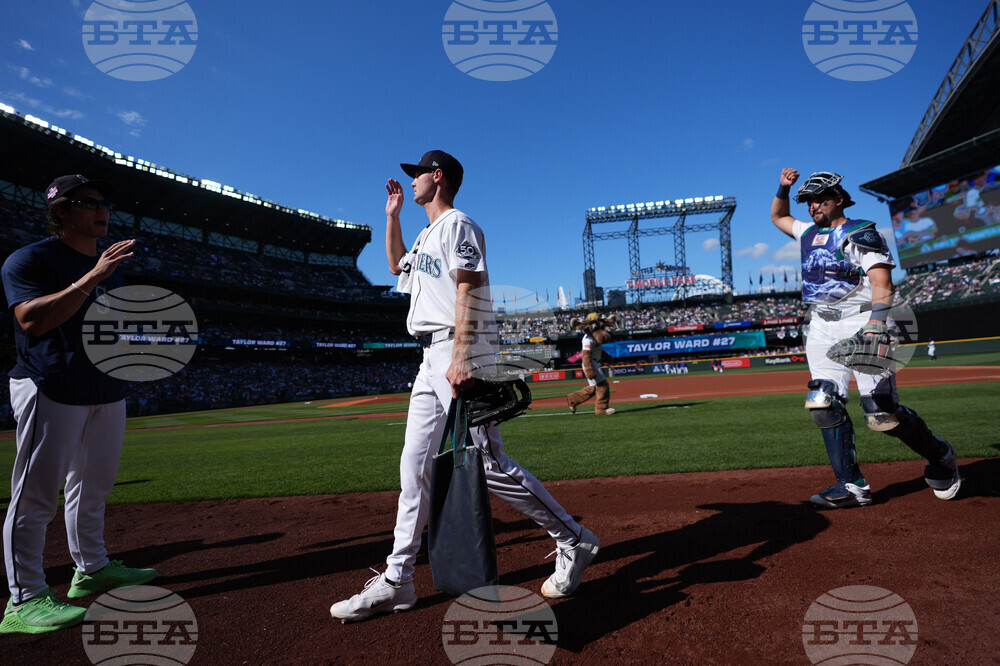 Cubs Mariners Baseball