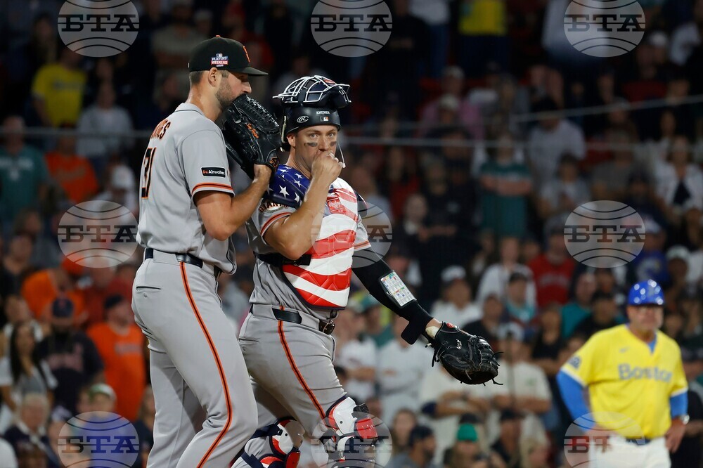 Giants Red Sox Baseball