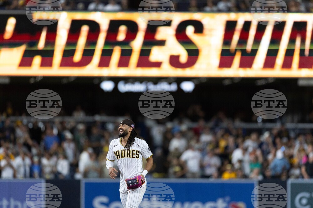 Twins Padres Baseball