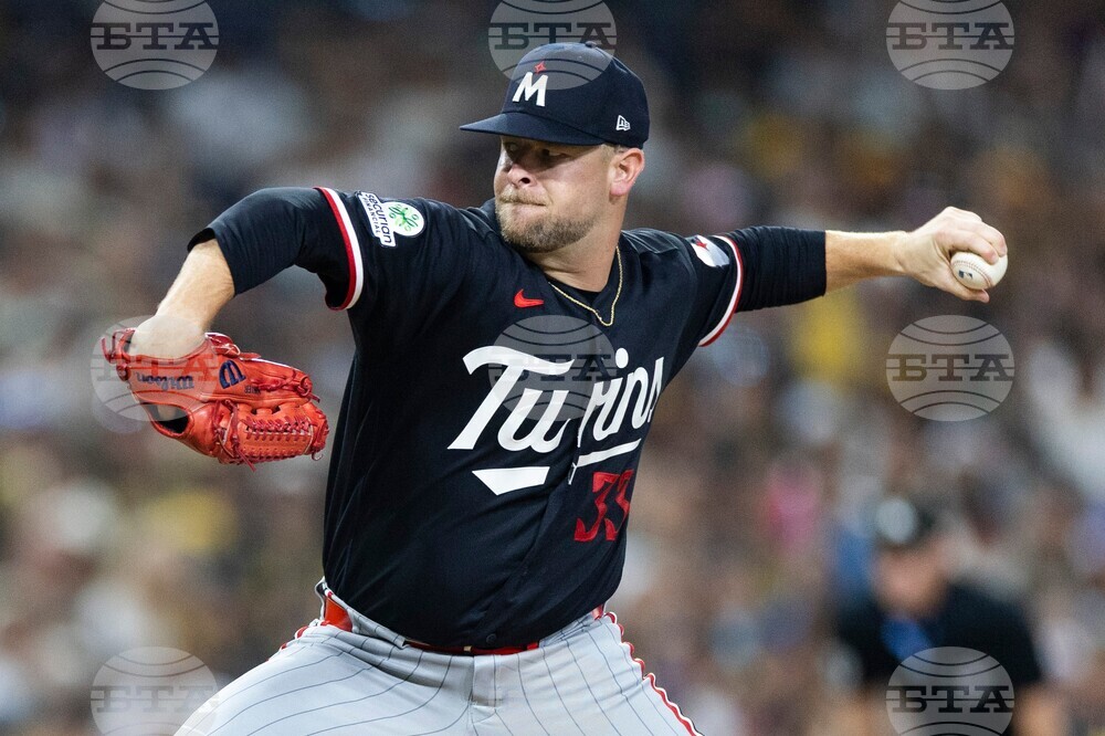 Twins Padres Baseball