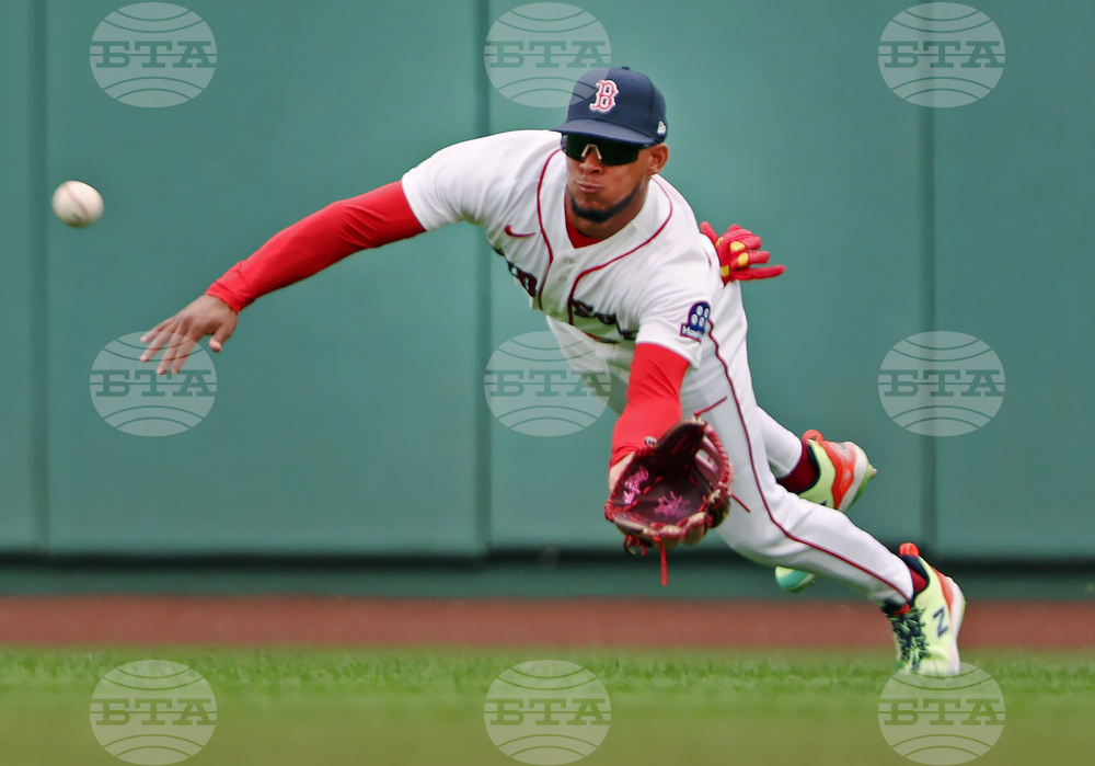 Giants Red Sox Baseball