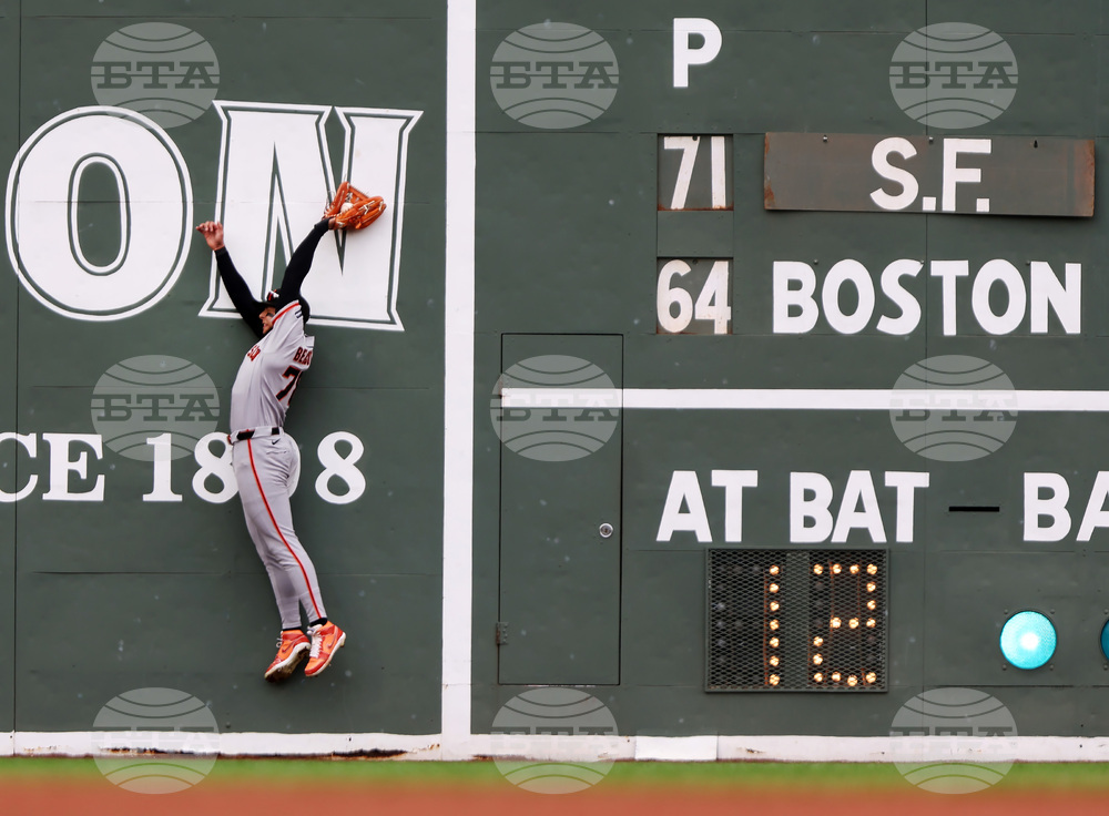 Giants Red Sox Baseball