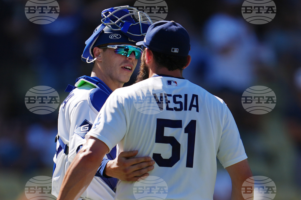 Pirates Dodgers Baseball