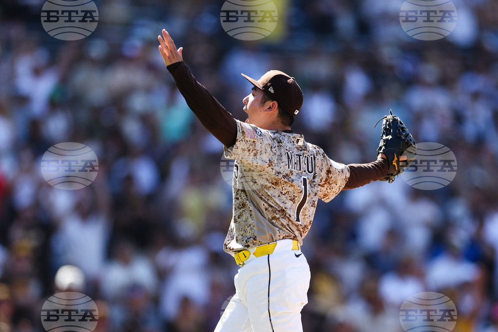 Twins Padres Baseball