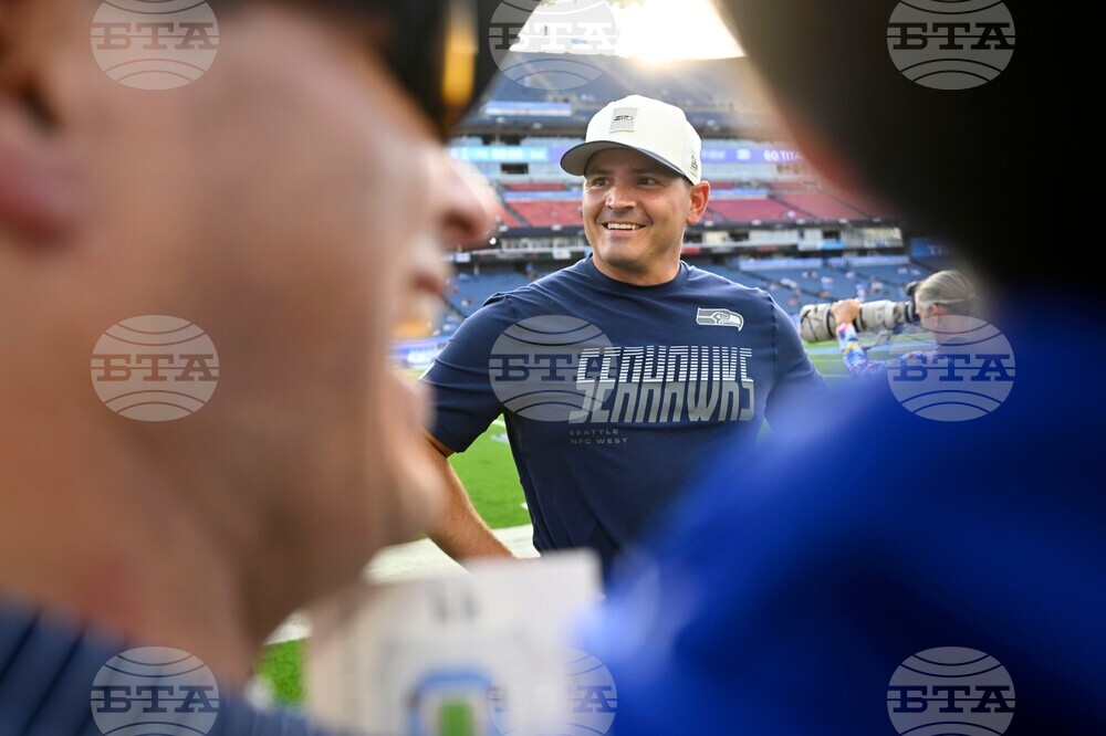 Seahawks Titans Football