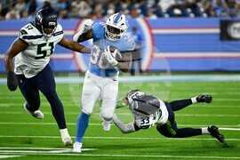 Seahawks Titans Football