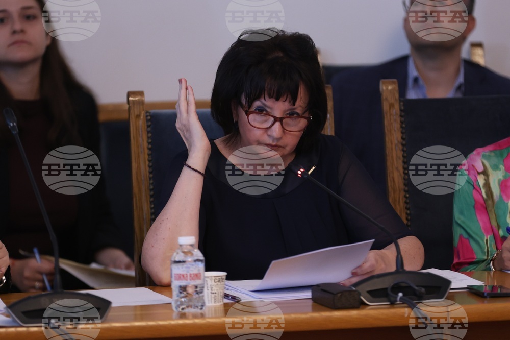 Народно събрание - Комисия по правни въпроси - извънредно заседание