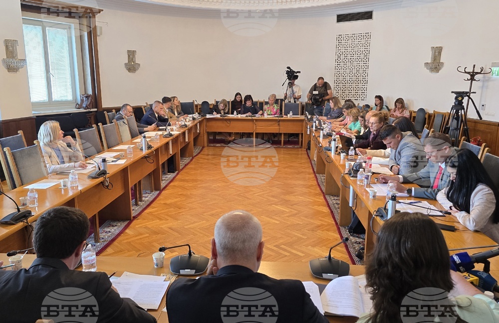 Народно събрание - Комисия по правни въпроси - извънредно заседание