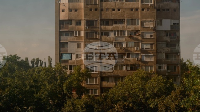 В България лятната енергийна бедност не е достатъчно застъпена в публичните политики, но е нарастващ риск, пише в доклад на сдружение "За Земята"