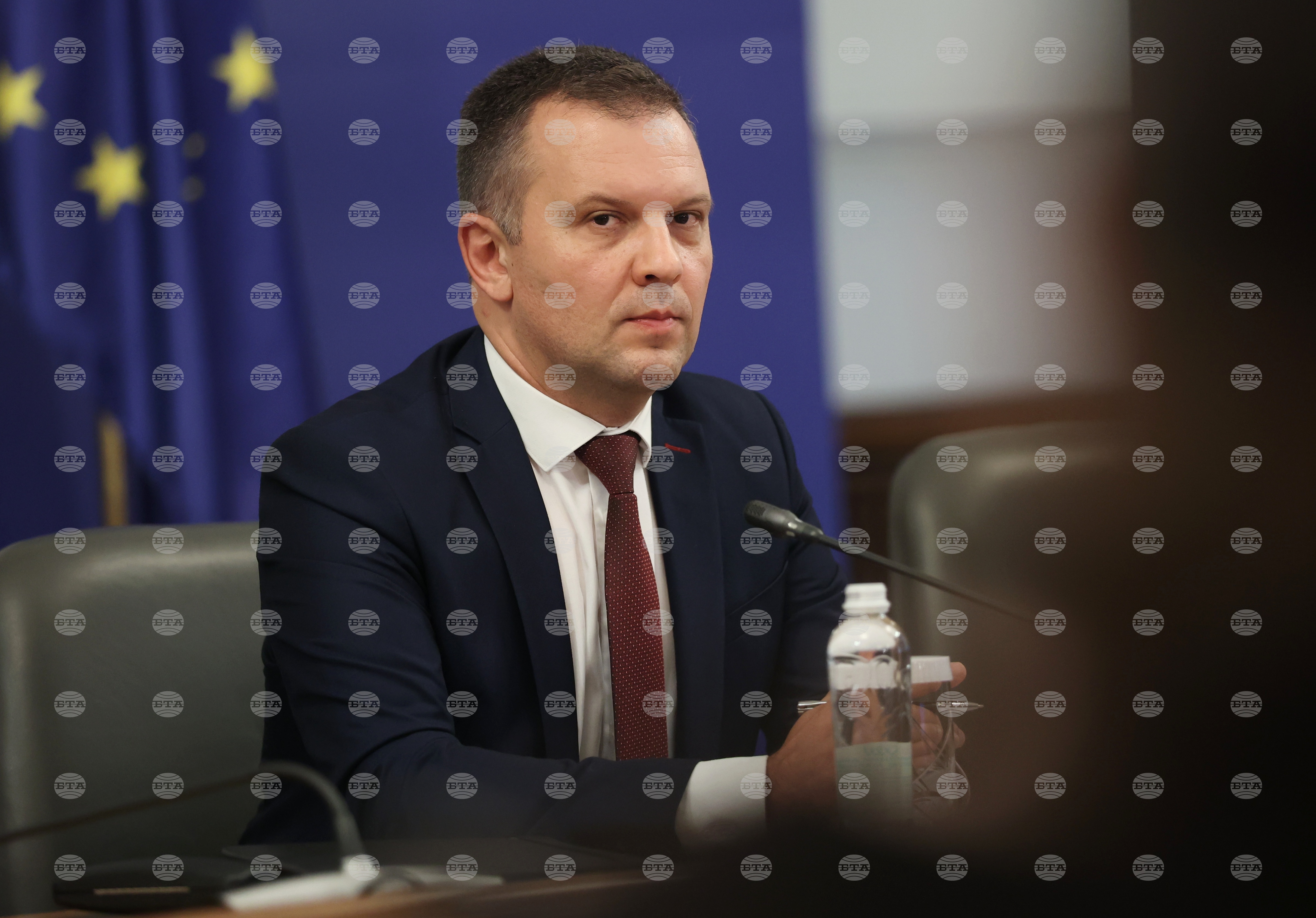 Случаят „Петрохан“ е едно от големите престъпления може би на десетилетието, отговорите тепърва предстоят, смята министър Николай Найденов