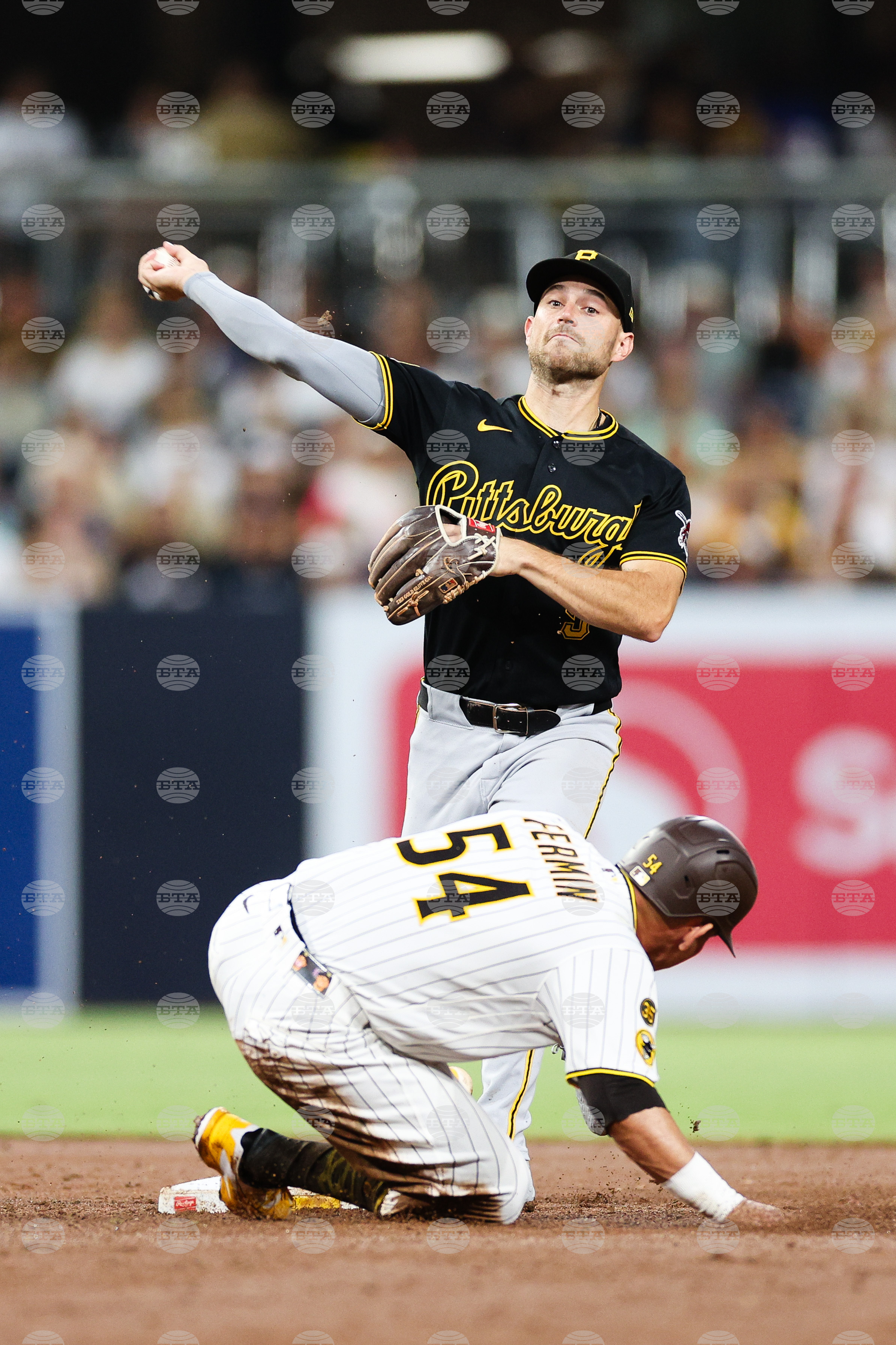 Pirates Padres Baseball