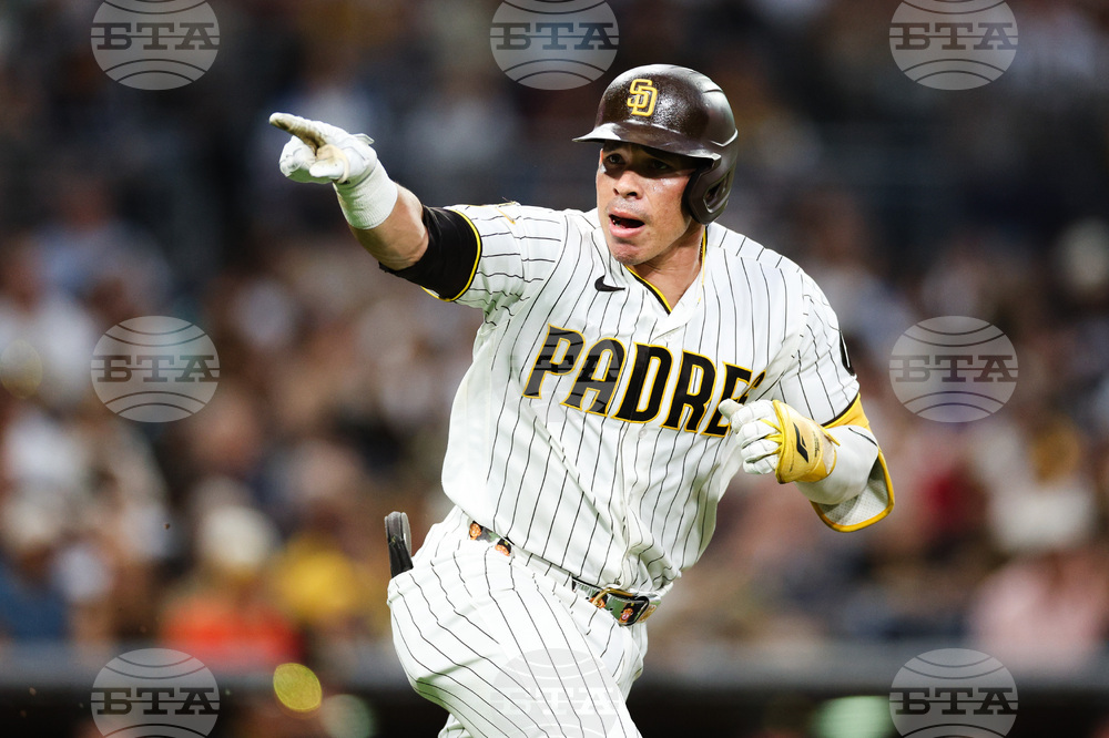 Pirates Padres Baseball